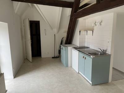 Location appartement 2 pièces Nemours (77140)