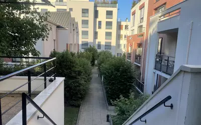 Montreuil (93100)