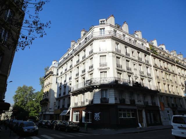 Paris 11E