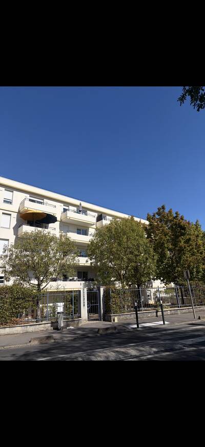 Location appartement 4 pièces Nanterre (92000)