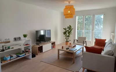 Nantes (44000)