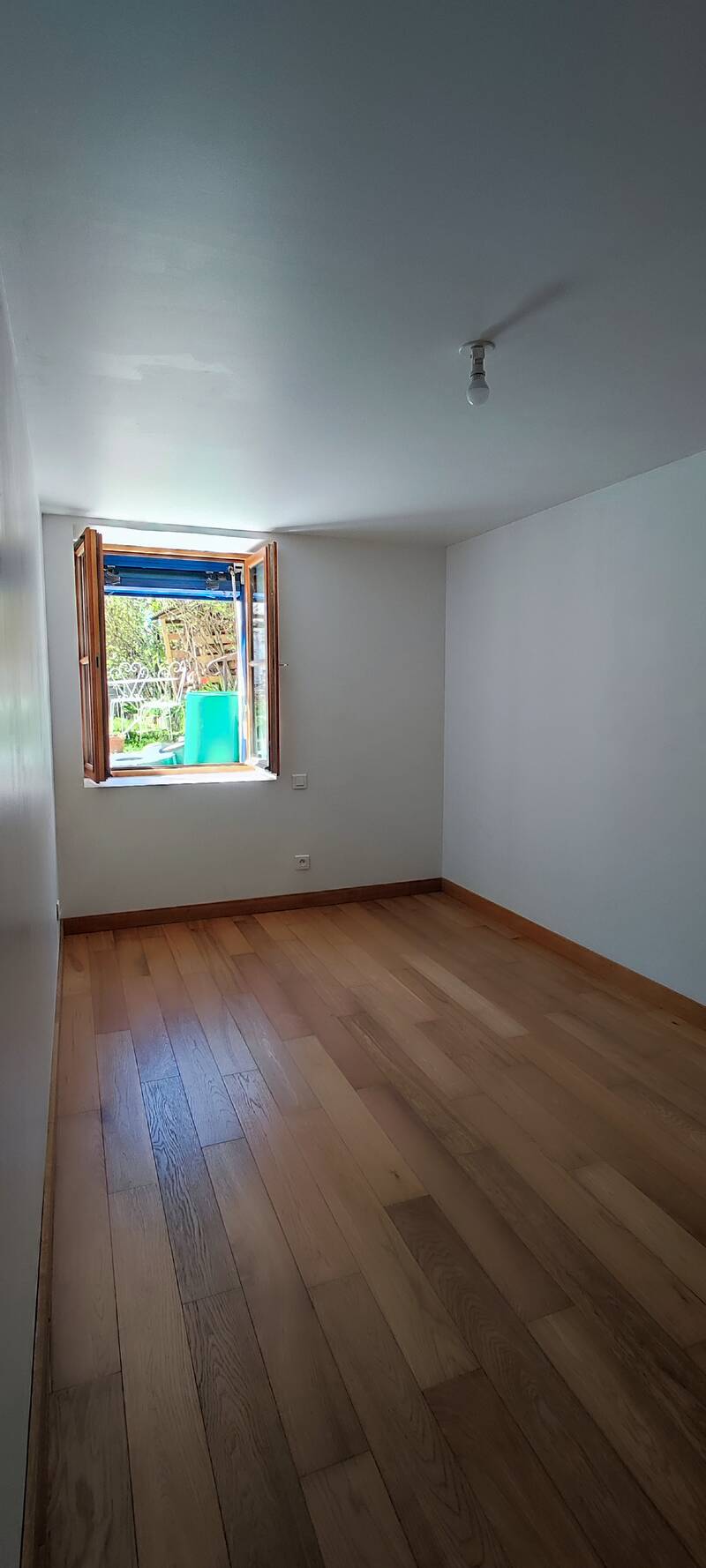 Pougny (01550)