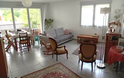 Voiron (38500)