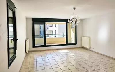 Sens (89100)