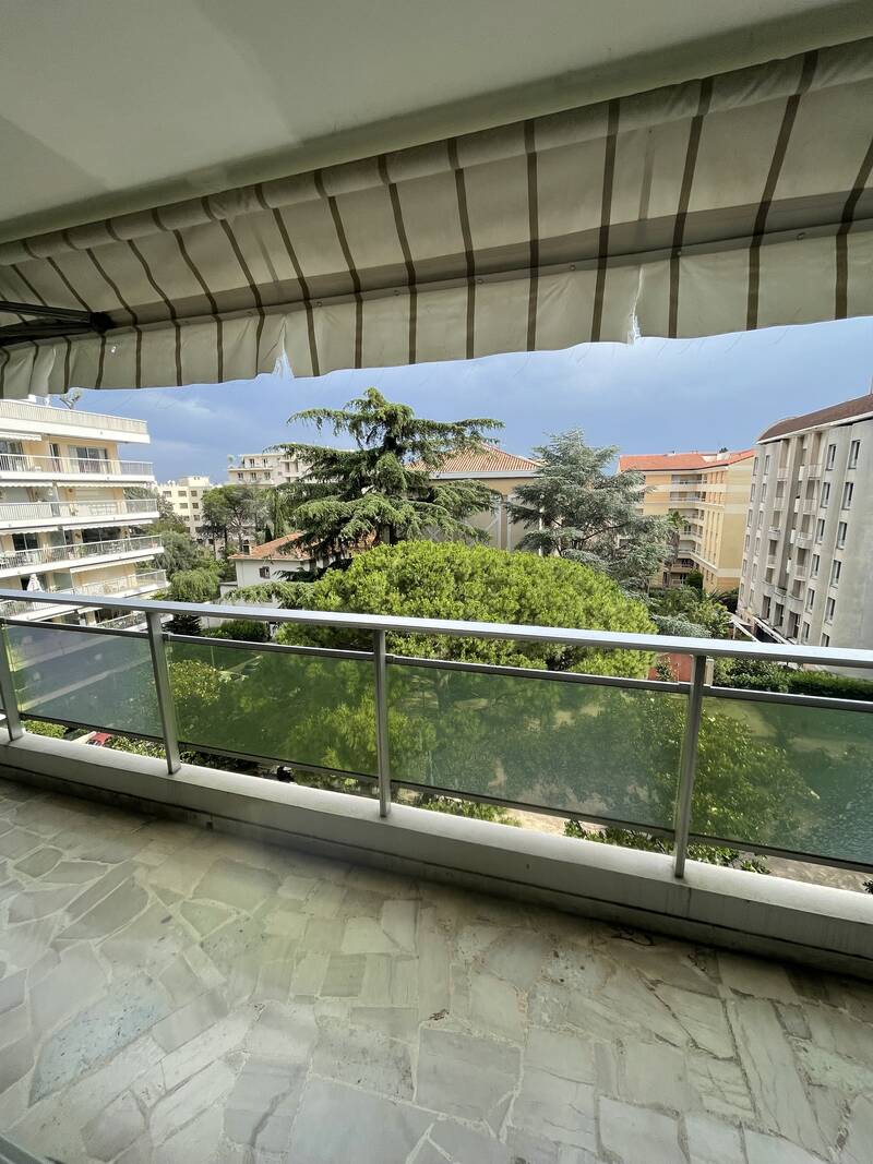 Cannes (06150)