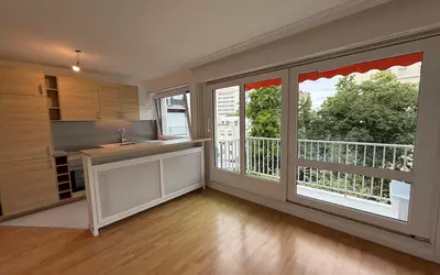 Courbevoie (92400)