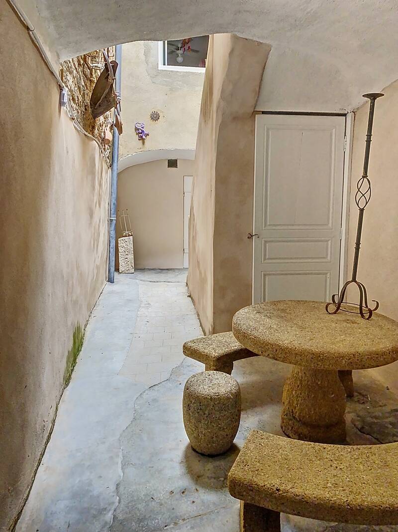 Bagnols-Sur-Cèze (30200)