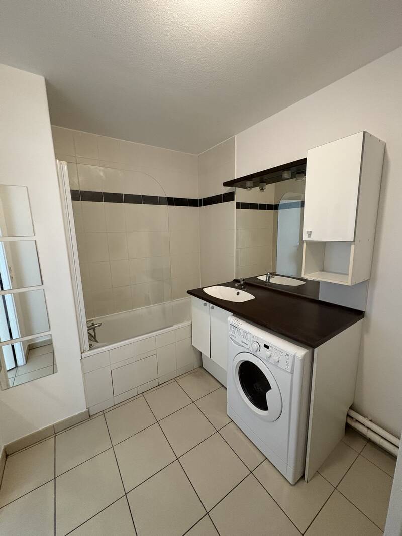 Mantes-La-Ville (78711)