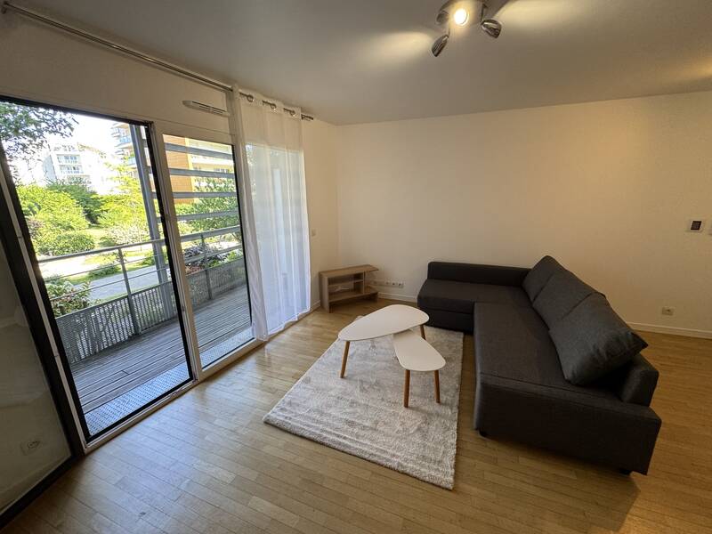 Issy-Les-Moulineaux (92130)