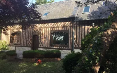 Ouilly-Le-Vicomte (14100)