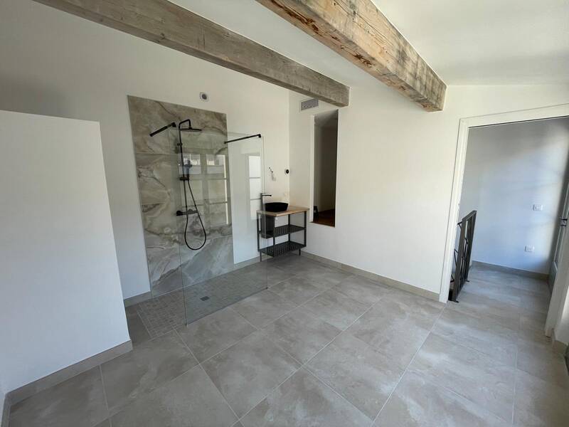 Arles (13104)
