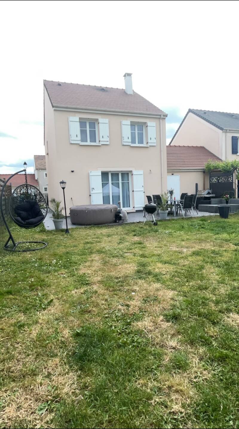 Rouvres (77230)