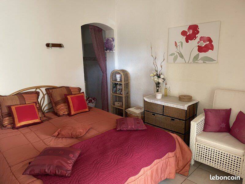 Valderoure (06750)
