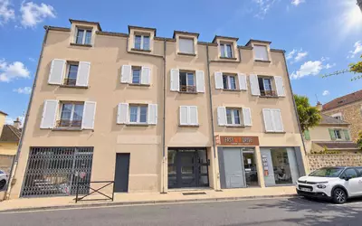 Melun (77000)