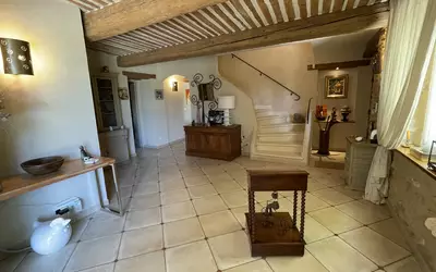 Cheval-Blanc (84460)