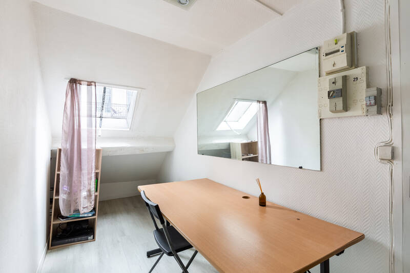 Paris 9E