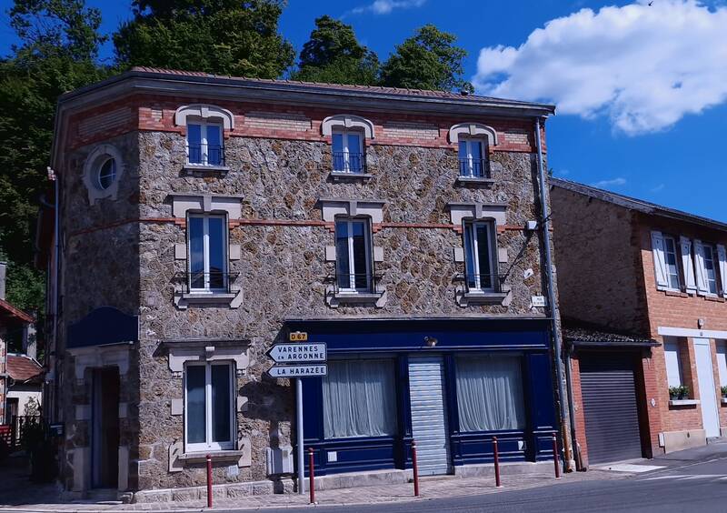 Vienne-Le-Château (51800)