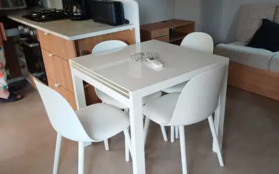 Fréjus (83600)