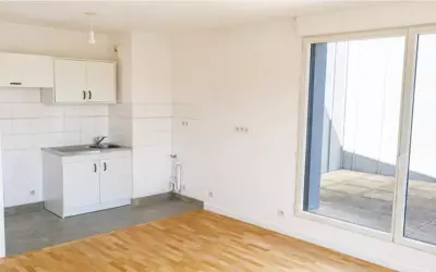 Nantes (44000)