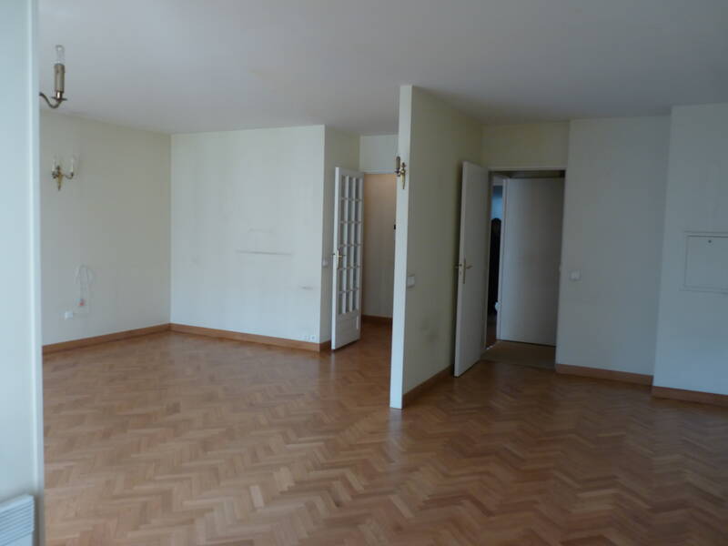 Issy-Les-Moulineaux (92130)