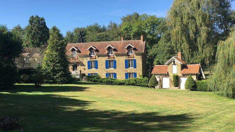 Fontenay-Trésigny (77610)