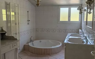 Léognan (33850)