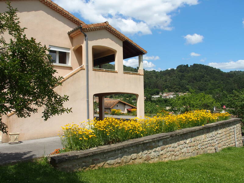 Aubenas (07200)