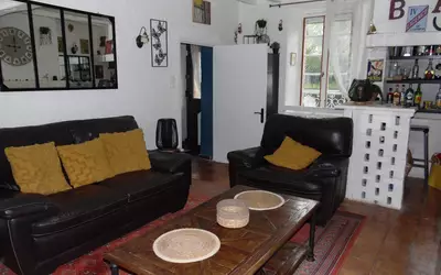Aillant-Sur-Tholon (89110)