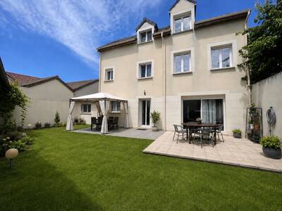 Vente maison 8 pièces Sucy-en-Brie (94370)