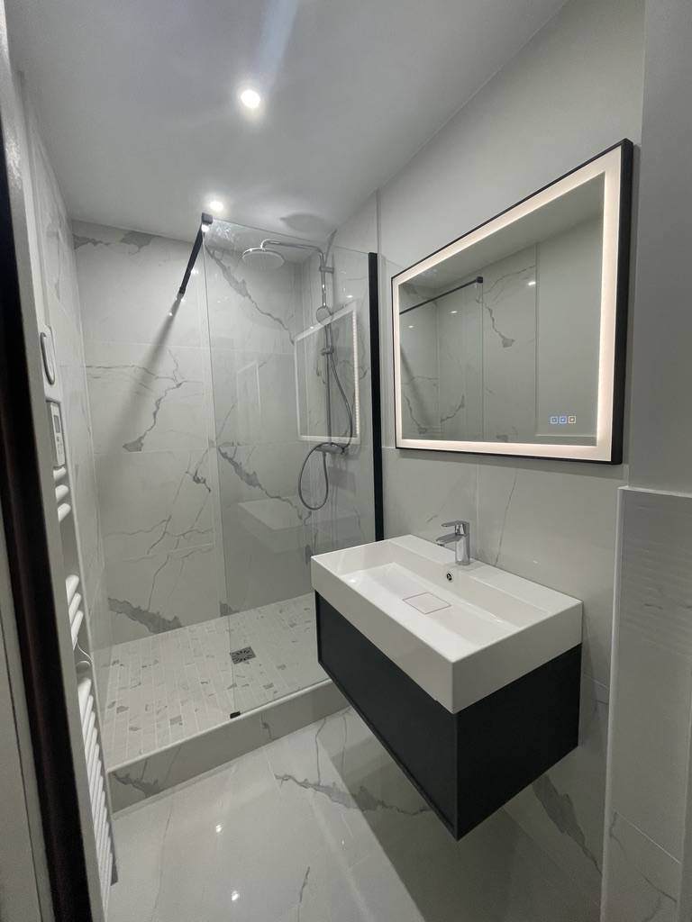 Paris 16E (75016)