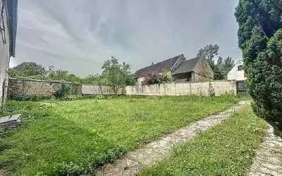 Auxerre (89000)