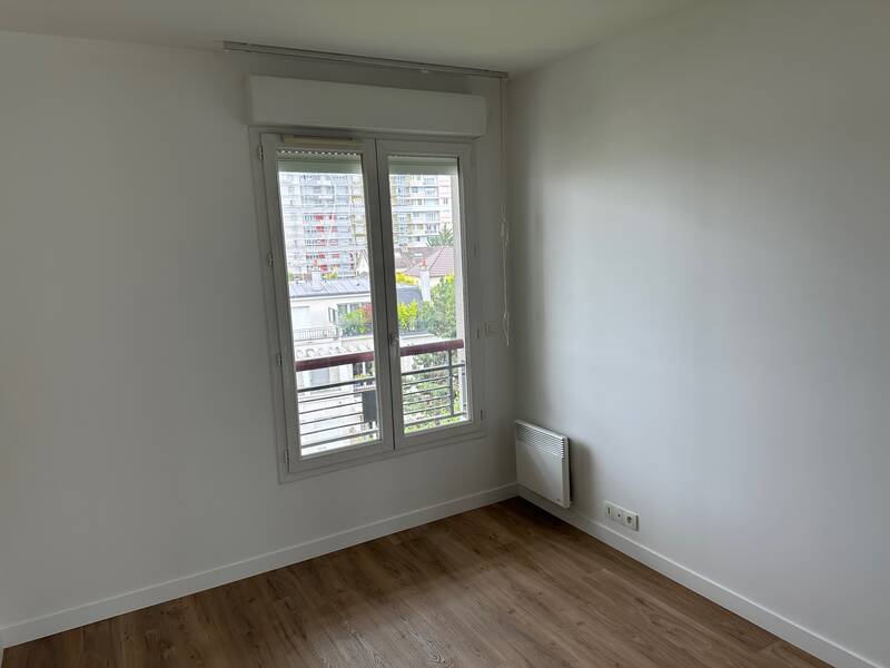 Bois-Colombes (92270)
