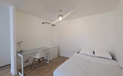 Nantes (44000)