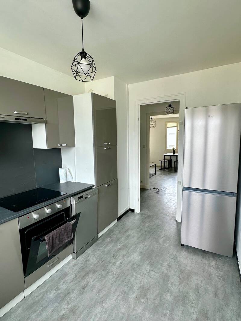 Angers (49000)