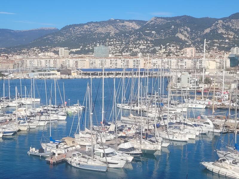 Toulon (83000)