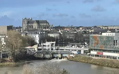 Nantes (44000)