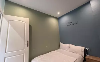 Paris 17E (75017)