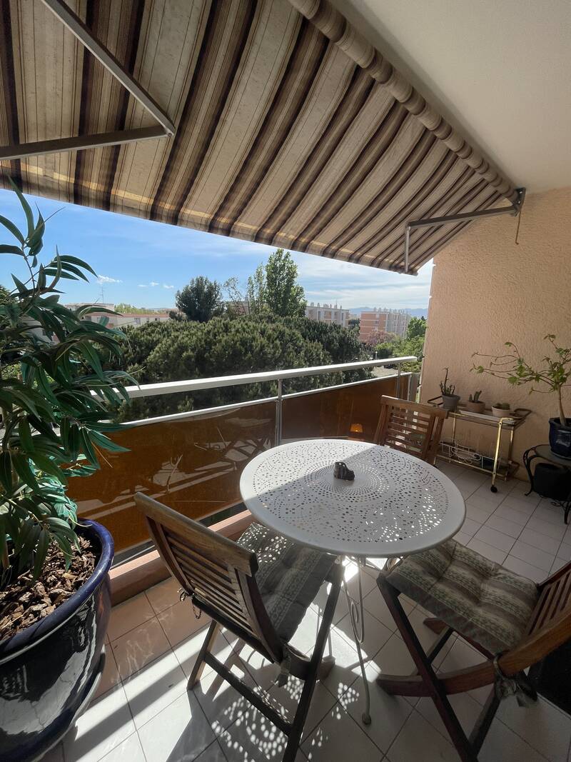 Fréjus (83600)
