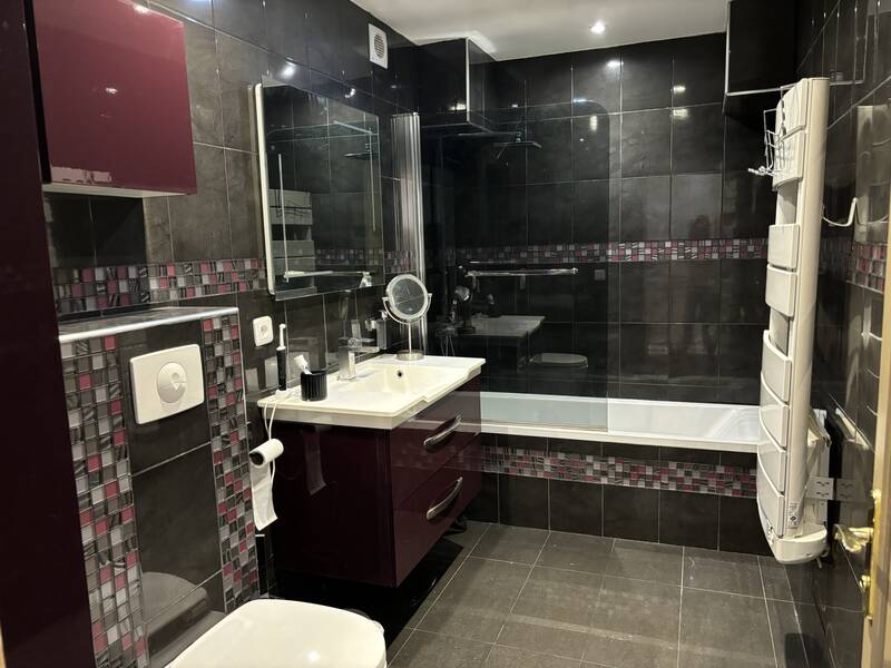 Chelles (77500)