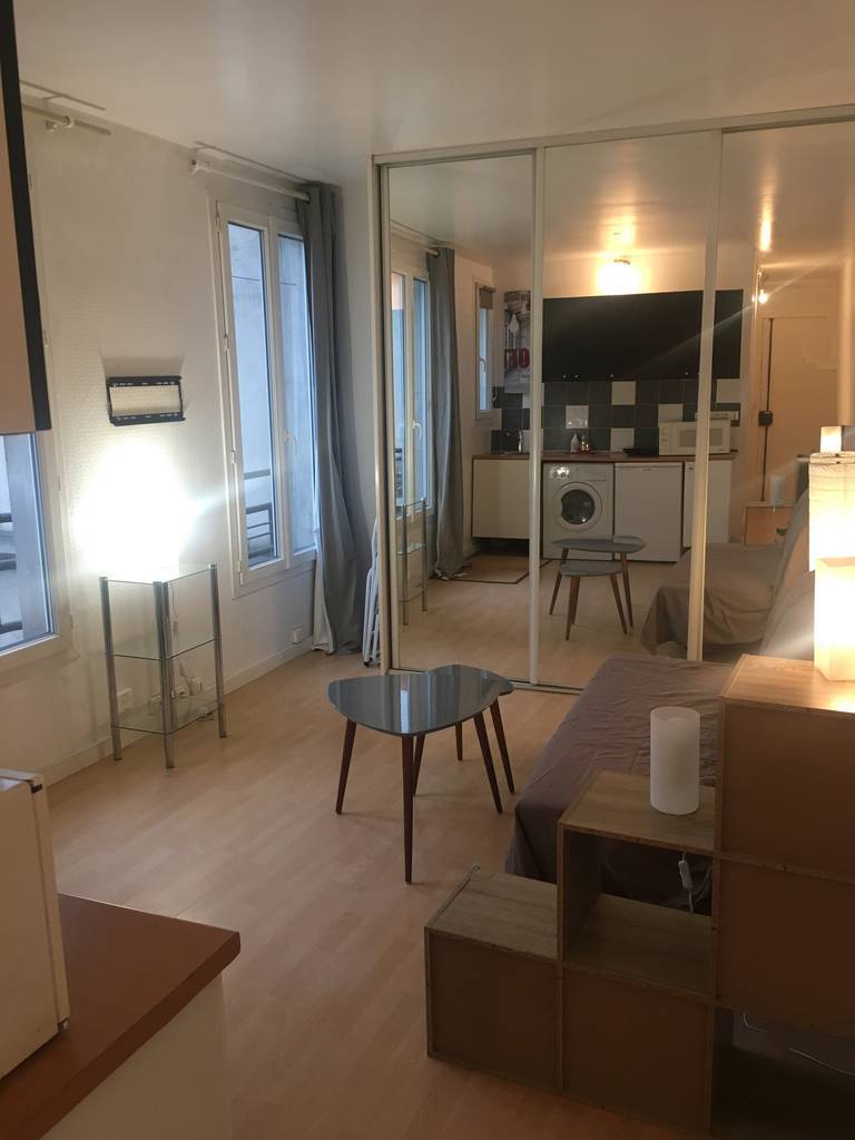 Paris 11E