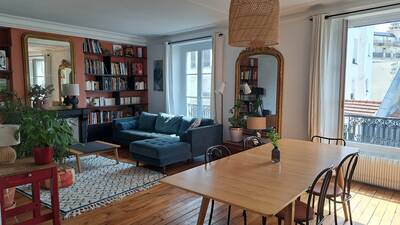 Location appartement 4 pièces Paris 11e