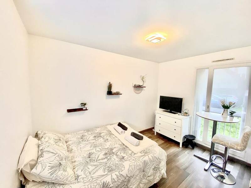 Roissy-En-France (95700)