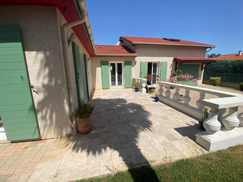 Villemoirieu (38460)