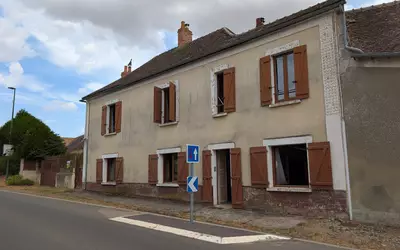 Les Mées (72260)