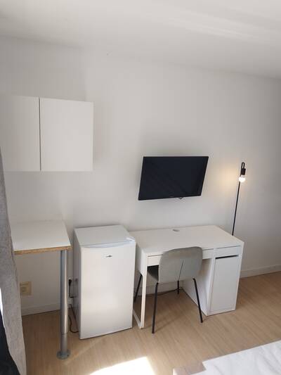 Location chambre en colocation 6 pièces Villeneuve-la-Garenne (92390)