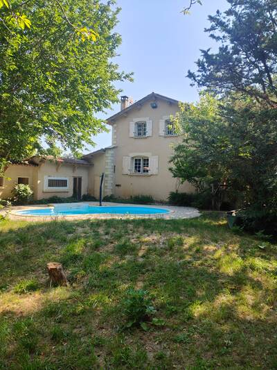 Vente maison 7 pièces Entraigues-sur-la-Sorgue (84320)