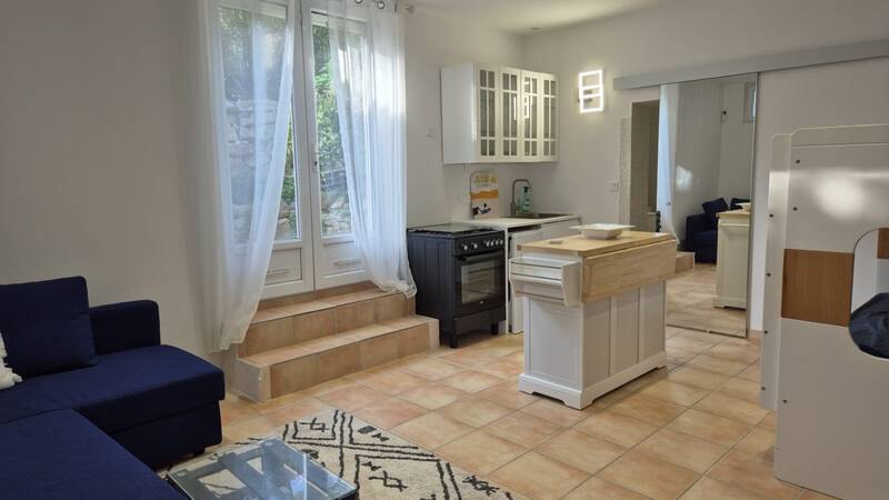 Sanary-Sur-Mer (83110)