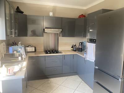 Location appartement 6 pièces Saint-Cyr-sur-Mer (83270)