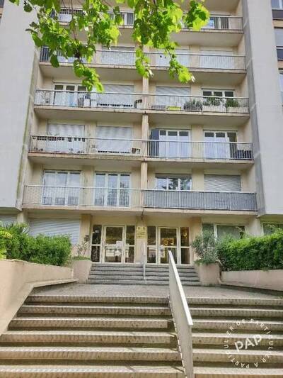 Location appartement studio Rosny-sous-Bois (93110)