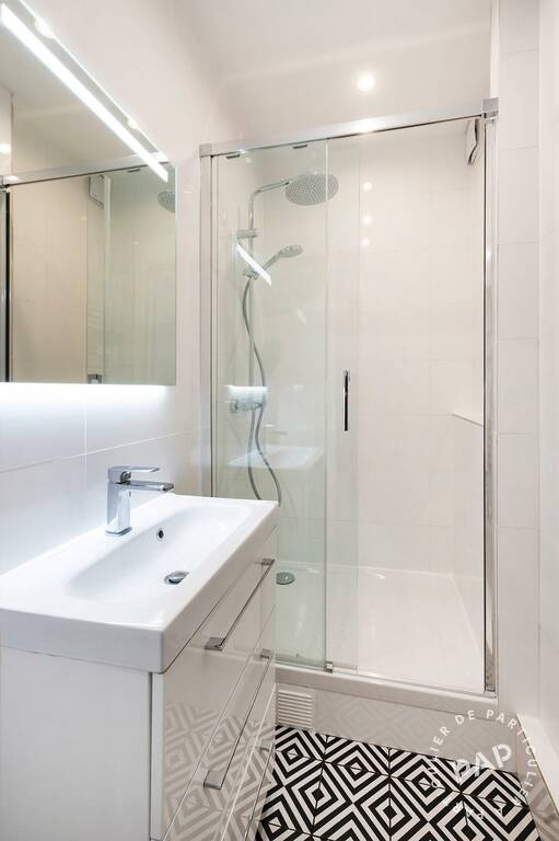 Appartement a louer paris-18e-arrondissement - 3 pièce(s) - 51 m2 - Surfyn